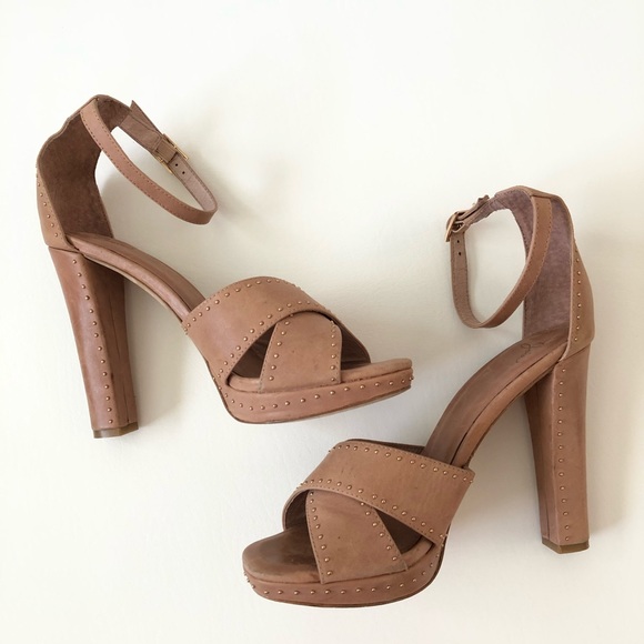 Joie Naara Ankle Strap Sandal - Picture 4 of 8